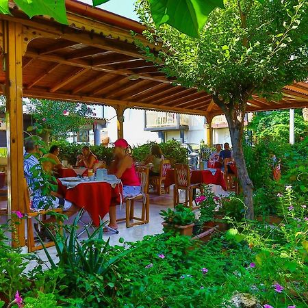 Hotel Villa Oenemli Side Zewnętrze zdjęcie