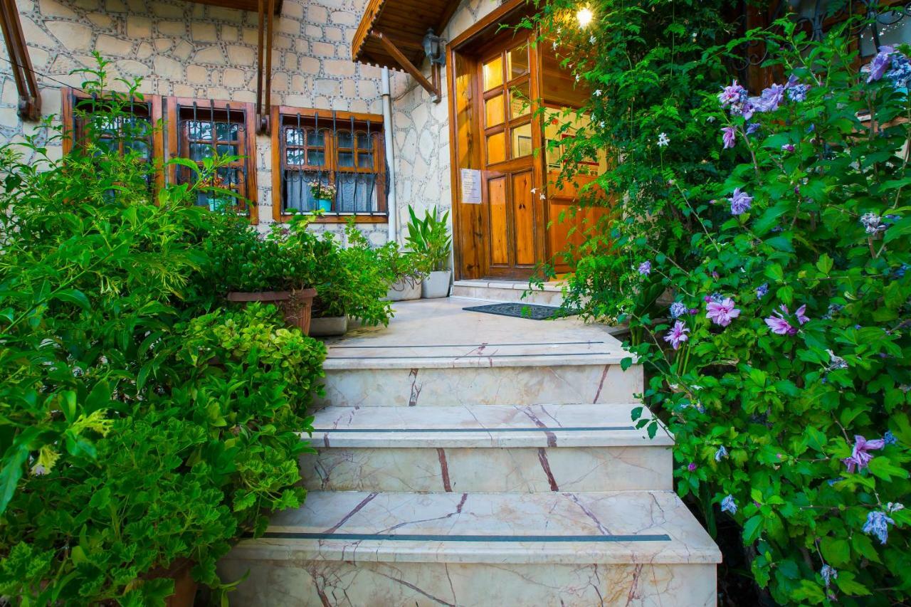 Hotel Villa Oenemli Side Zewnętrze zdjęcie
