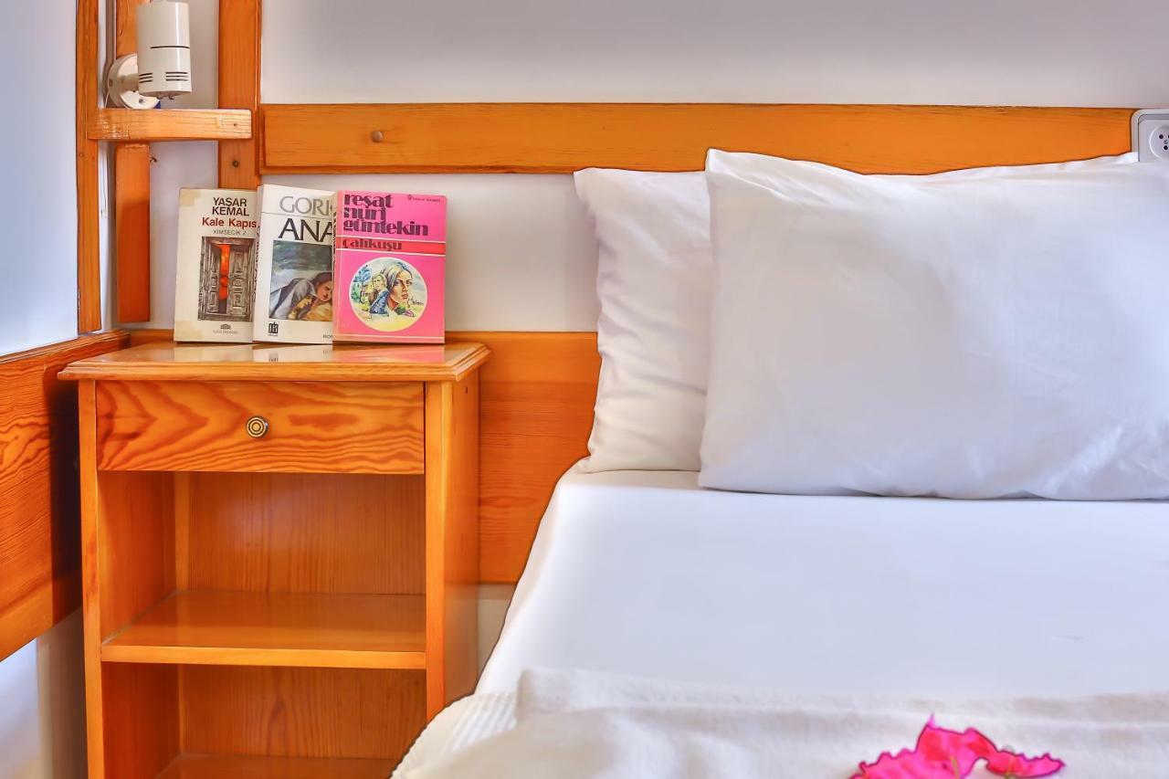 Hotel Villa Oenemli Side Zewnętrze zdjęcie